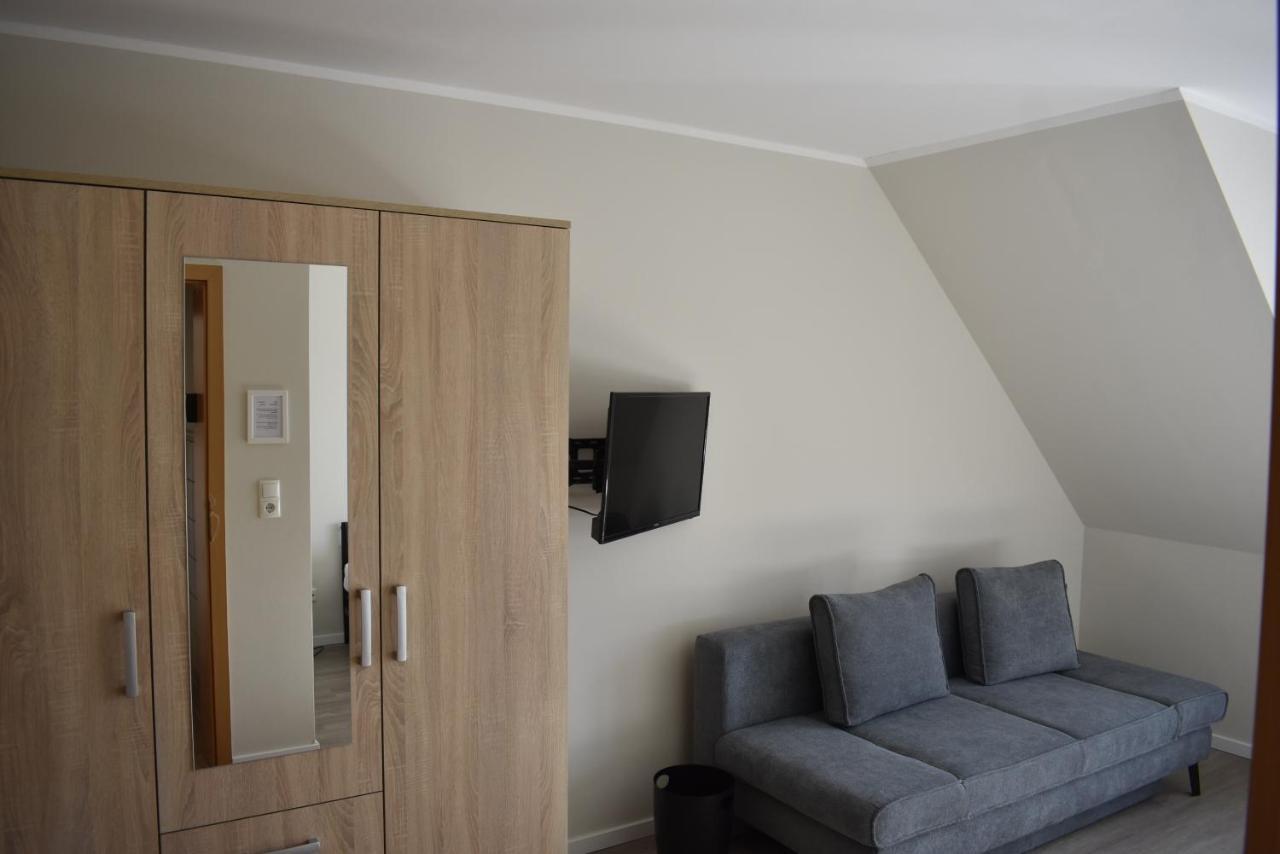 Pension Zur Schleuse Garni Am Elbe Luebeck - Kanal In Witzeeze 外观 照片